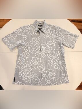 REYN SPOONER | men’s Classic Aloha button up shirt. Size: L